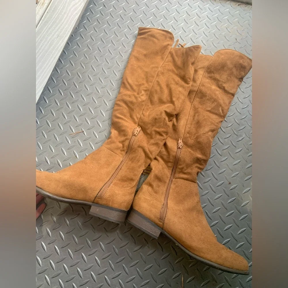 Tan Suede Knee High Fringe Boots mossimo casual classic fall 8 $60 boho